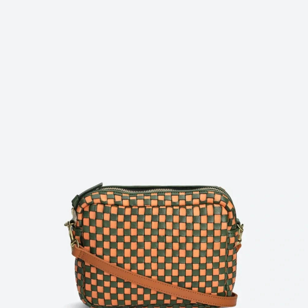 Clare V Woven Green and Tan Crossbody Bag - Picture 3 of 6